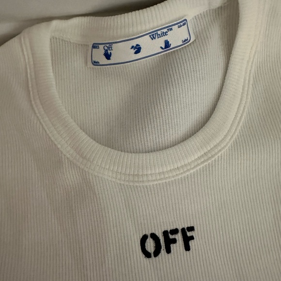 Off-White Tops - Off white ribbed shirt